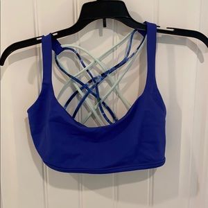 Lululemon sports bra size 10